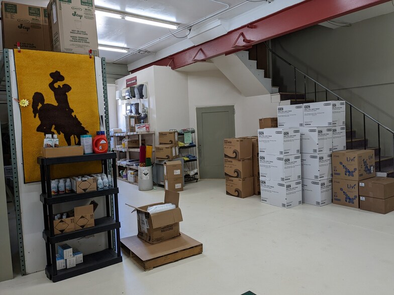 More Photos Of 121 S 7th St, Worland General Retail For Sale