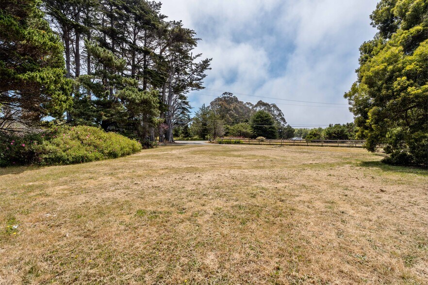 More Photos Of 23800 N Highway 1, Fort Bragg Apartments For Sale