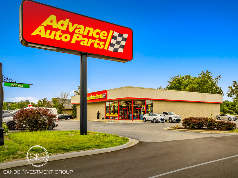 Primary Photo Of 3810 E State Blvd, Fort Wayne Auto Dealership For Sale