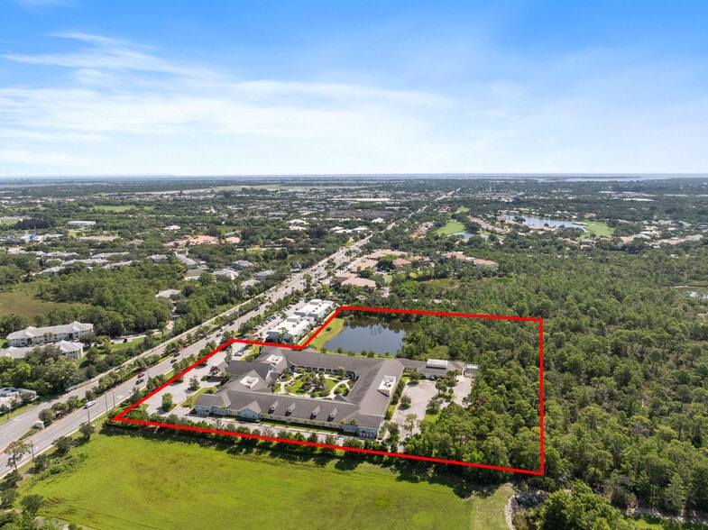 More Photos Of 500 SE Indian St, Stuart Assisted Living For Sale