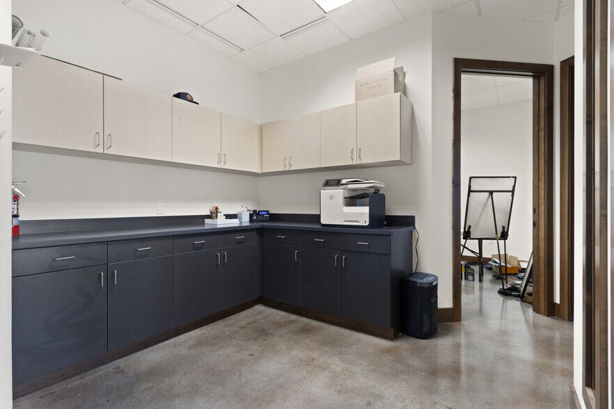 More Photos Of 623 E Wallace Ave, Coeur d'Alene Office For Sale