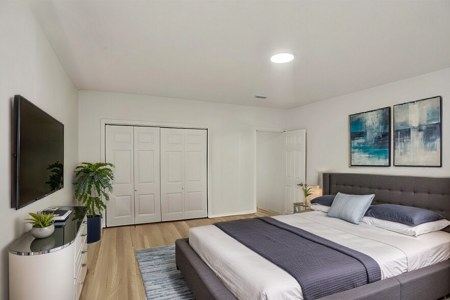 More Photos Of 76 NE 49th St, Miami Apartments For Sale