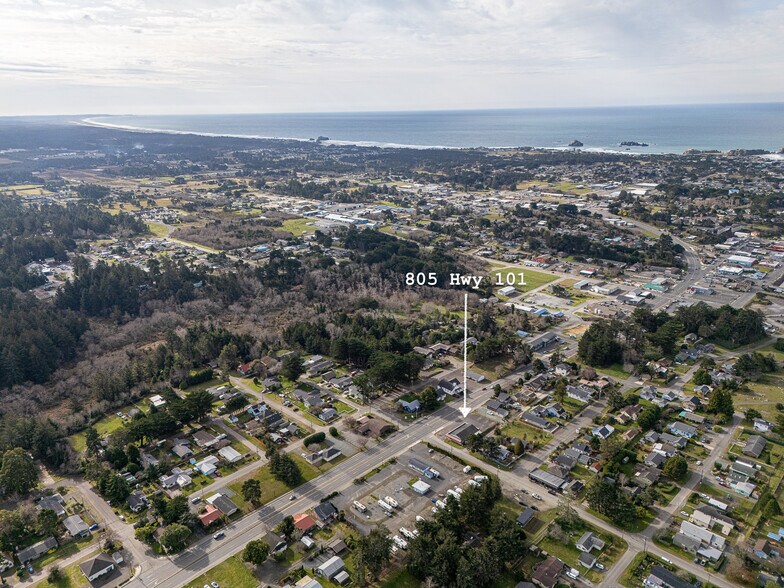 More Photos Of 805 US-101, Bandon General Retail For Sale