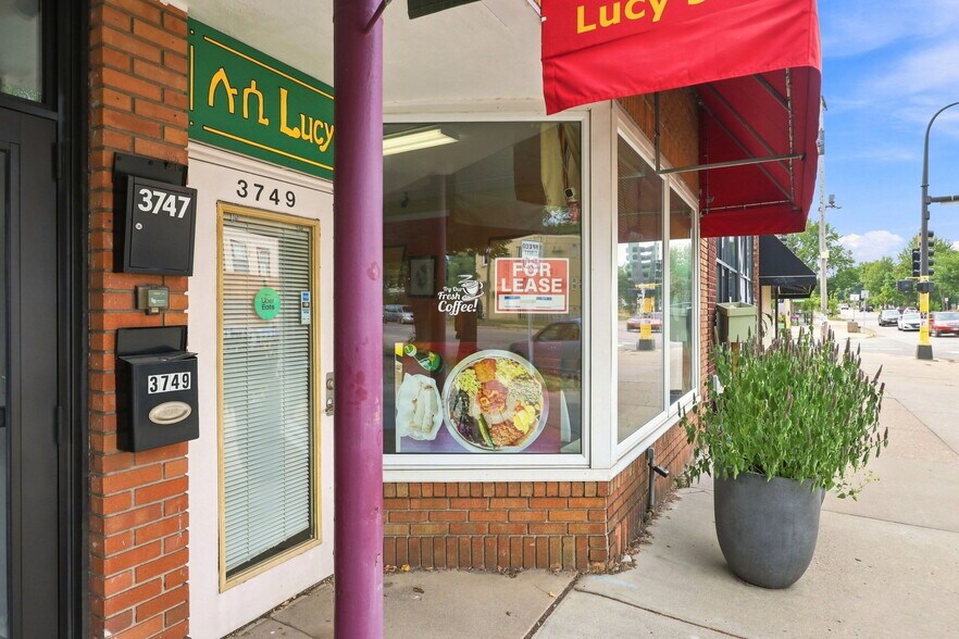 More Photos Of 3749 Cedar Ave S, Minneapolis Restaurant For Lease