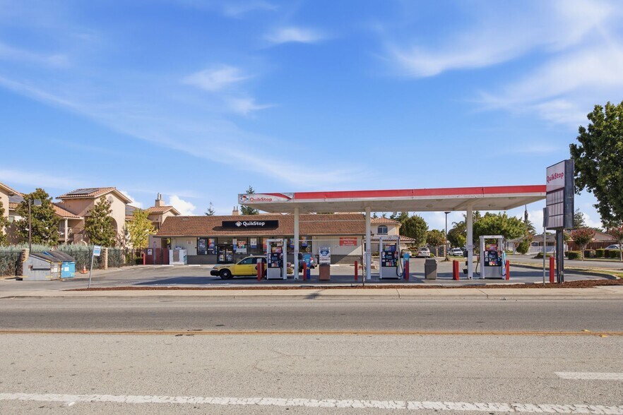 More Photos Of 1300 San Juan Rd, Hollister Service Station For Sale