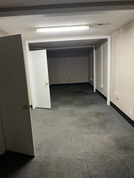 More Photos Of 220 Broad St, Sumter Medical For Lease
