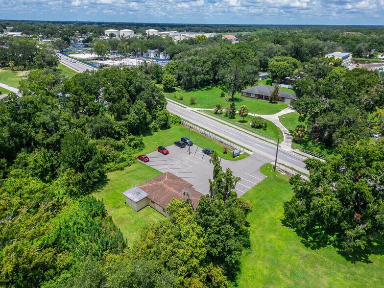 More Photos Of 1205 W Baker St, Plant City Medical For Sale