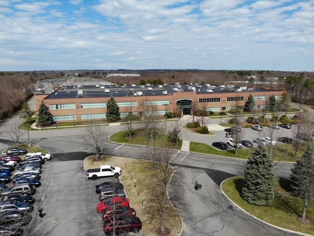 More Photos Of 5000 Corporate Ct, Holtsville Office For Lease