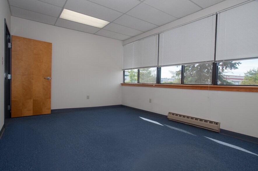 More Photos Of 955 Horsham Rd, Horsham Township Office For Lease