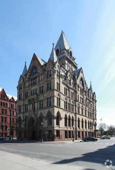 More Photos Of 100 N Salina St, Syracuse Office For Lease