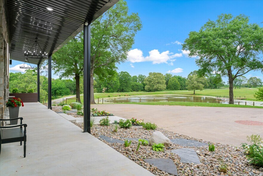 More Photos Of 1972 FM 857, Grand Saline Trailer Camper Park For Sale