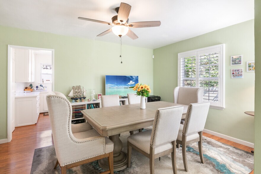 More Photos Of 1633 Del Amo Blvd, Torrance Skilled Nursing Facility For Sale