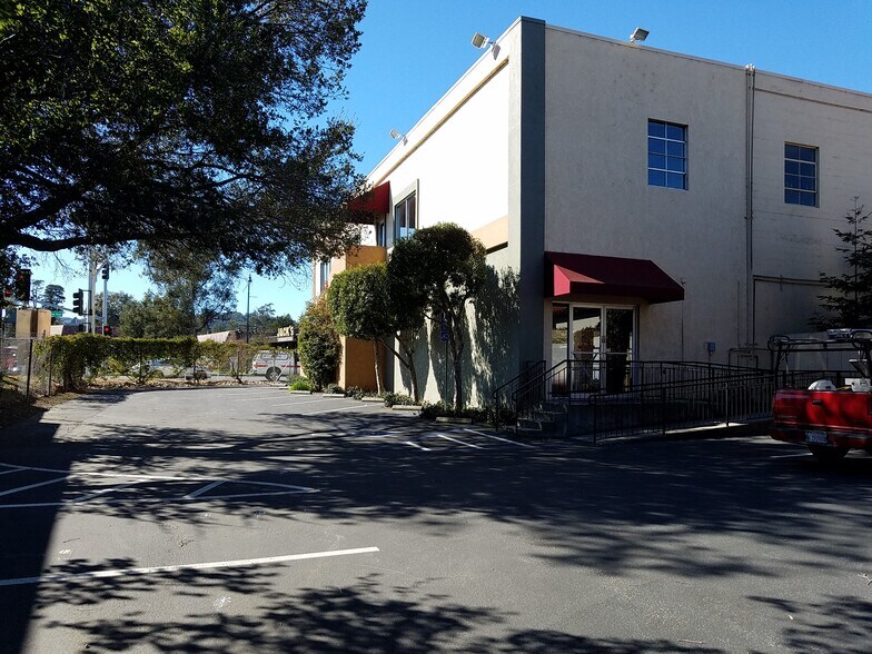 More Photos Of 1743-1745 S El Camino Real, San Mateo Storefront Retail Office For Lease