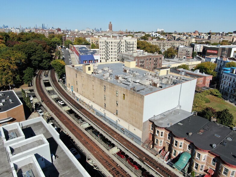 More Photos Of 1150 New York Ave, Brooklyn Schools For Sale