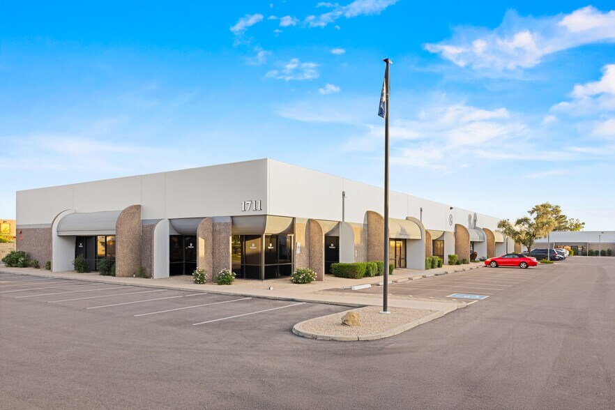 Primary Photo Of 1711 W Rose Garden Ln, Phoenix Unknown For Lease