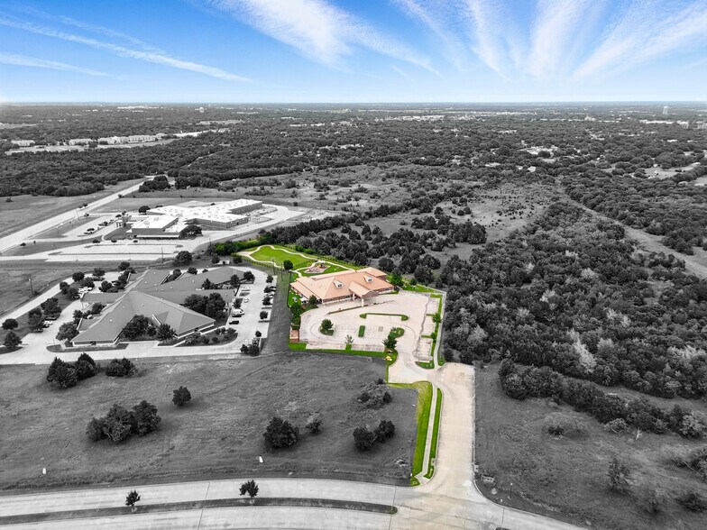 More Photos Of 1700 Cedar Run, Ennis Daycare Center For Sale