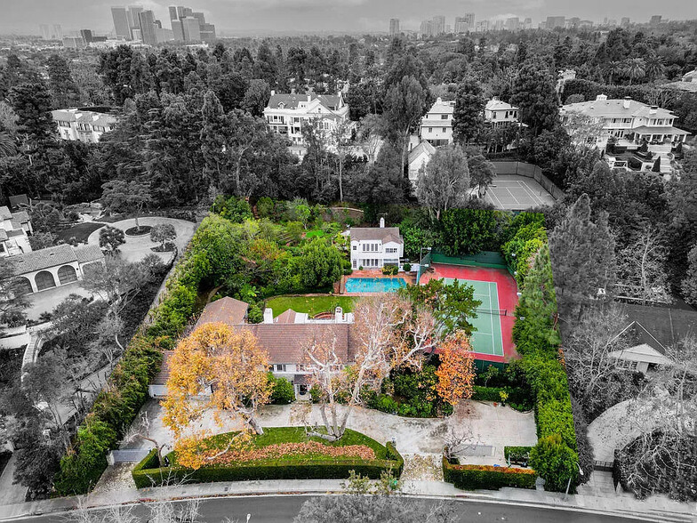 Primary Photo Of 1009 Laurel Way, Beverly Hills Land For Sale