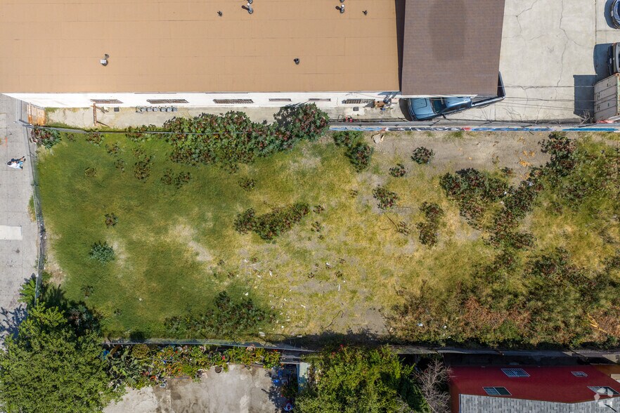 More Photos Of 8304 S Broadway, Los Angeles Land For Sale