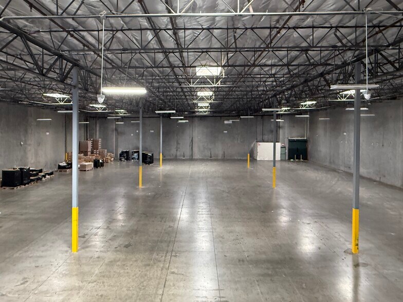 More Photos Of 11878 Clark St, Arcadia Warehouse For Sale