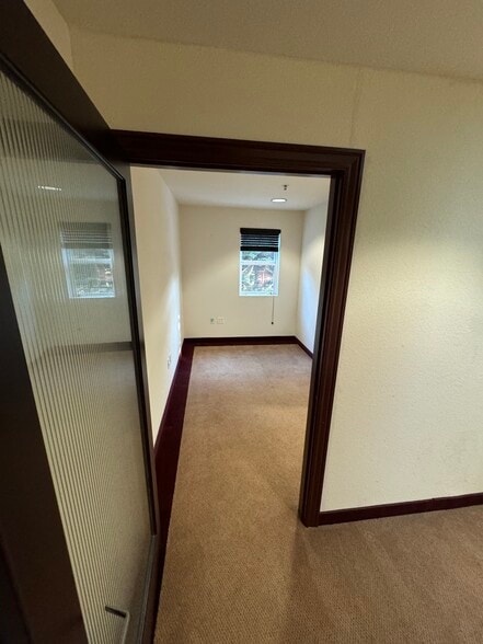 More Photos Of 200 San Marlo Way, Pacifica Office Residential For Lease