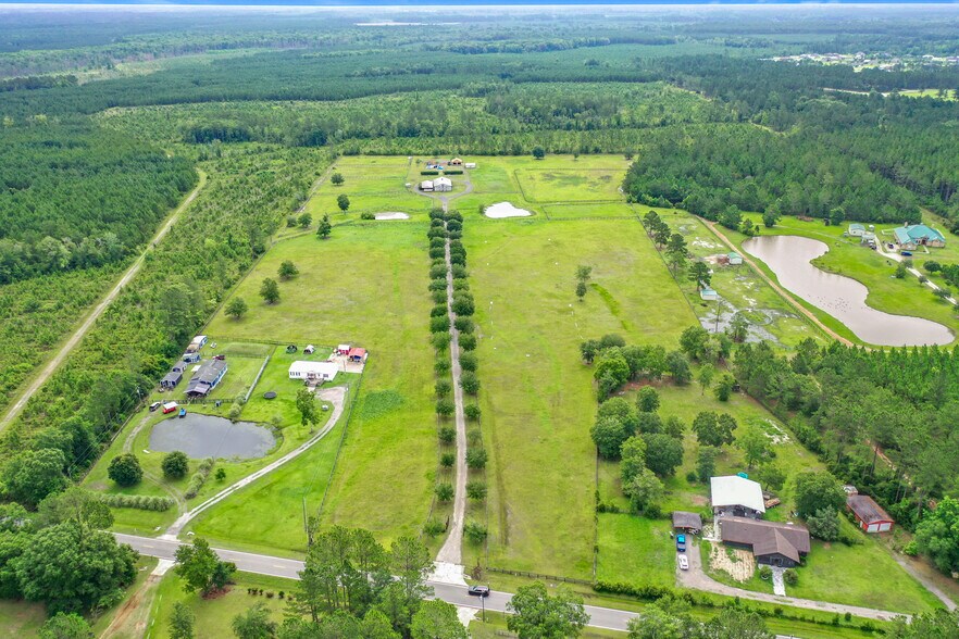 More Photos Of 46700 Middle Rd, Callahan Land For Sale