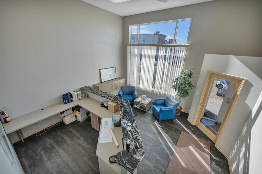 More Photos Of 4403-4413 94 St NW, Edmonton Light Distribution For Sale