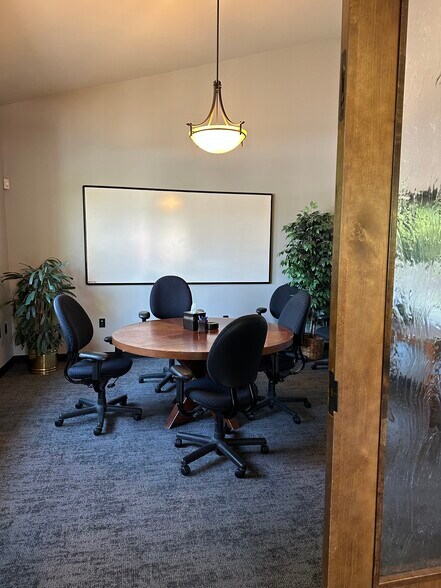 More Photos Of 7307 SW Beveland Rd, Tigard Coworking Space
