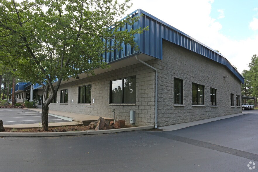 More Photos Of 1585 S Plaza Way, Flagstaff Light Distribution For Lease