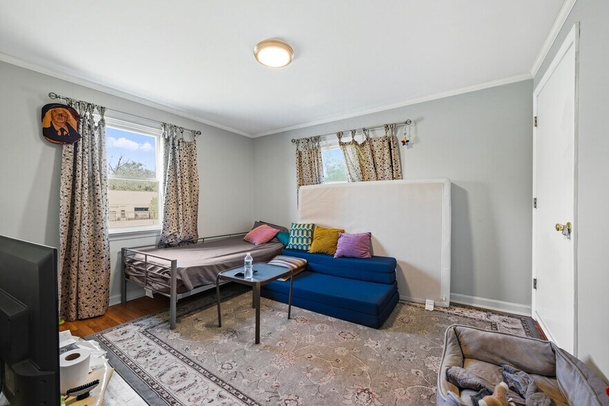 More Photos Of 1262-1264 US-22, Lebanon Auto Repair For Sale