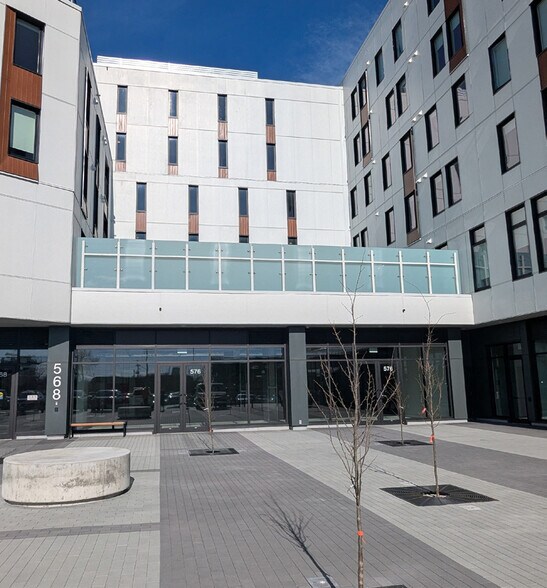 More Photos Of 560 Burnside Rd E, Victoria Apartments For Lease