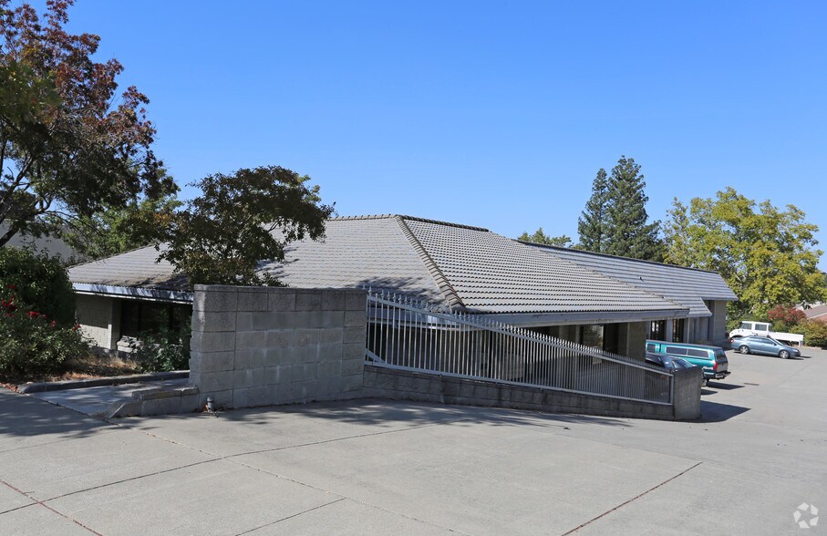 Primary Photo Of 5671 Sonoma Dr, Pleasanton Research And Development For Lease
