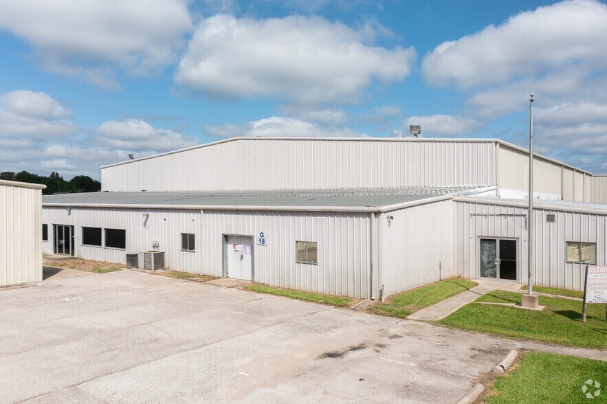 More Photos Of 9310 Max Conrad Dr, Spring Industrial For Sale