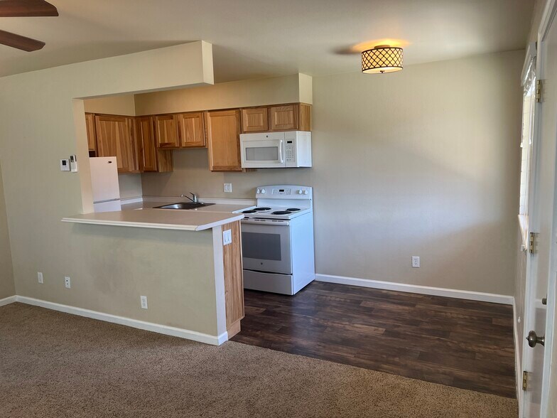 More Photos Of 357 Roberts St, Reno Apartments For Sale