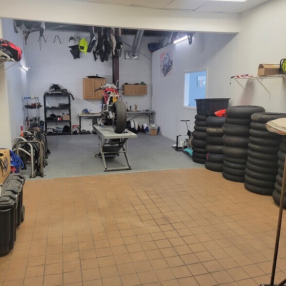 More Photos Of 2106 S US Highway 1, Vero Beach Freestanding For Sale