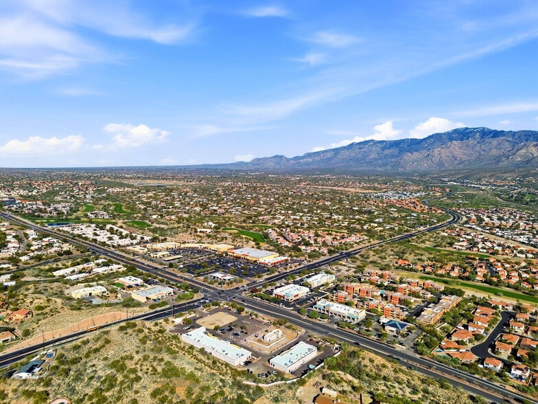 More Photos Of 10405 N La Canada Dr, Tucson Drugstore For Sale