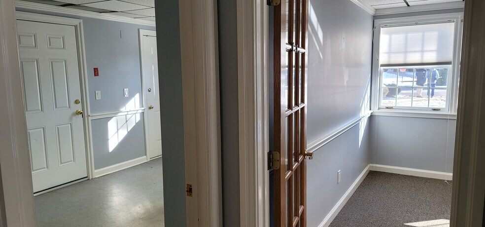 More Photos Of 149 Durham Rd, Madison Coworking Space