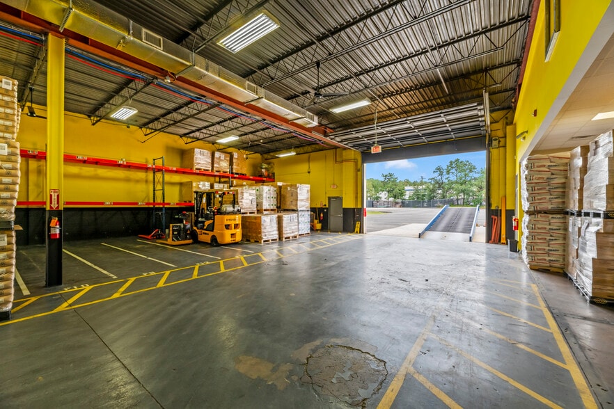More Photos Of 154 Tices Ln, East Brunswick Manufacturing For Sale