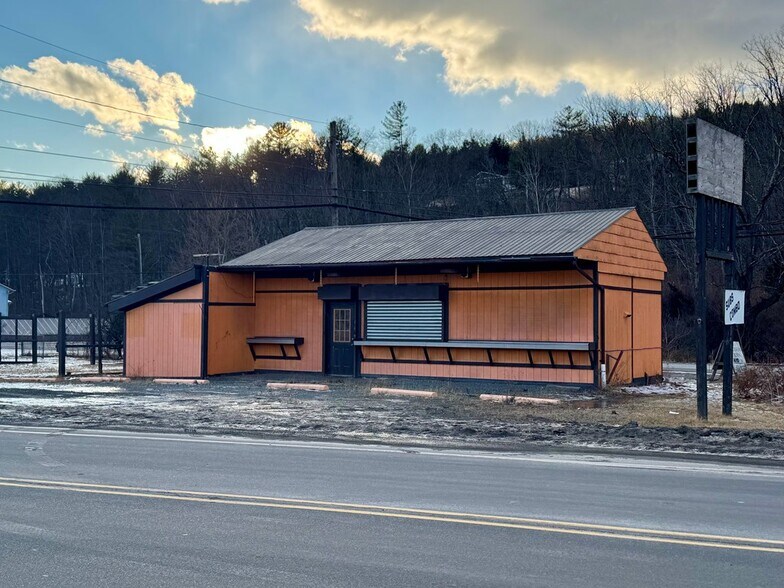 More Photos Of 563 James Monroe Ave, Monroeton Apartments For Sale