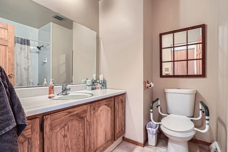 More Photos Of 754 Highway 86, Elizabeth Office For Sale