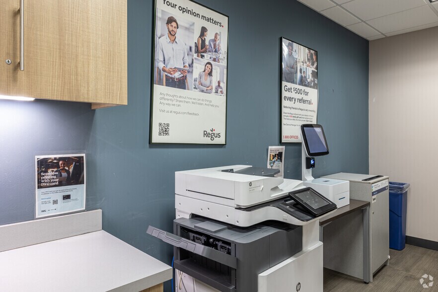 More Photos Of 400 W Capitol Ave, Little Rock Coworking Space