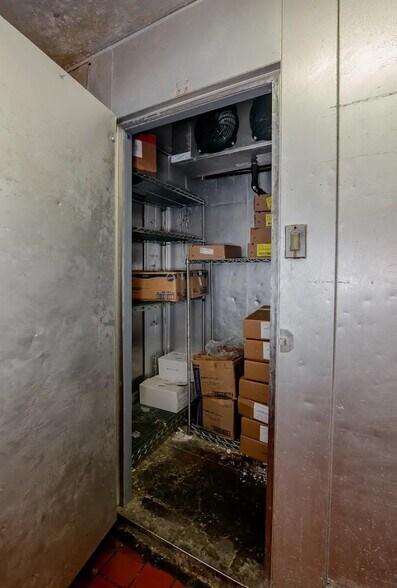 More Photos Of 4201 N Navarro St, Victoria Fast Food For Sale