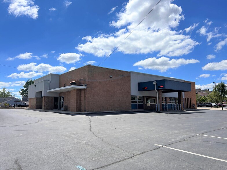 More Photos Of 200 W Mulberry St, Kokomo Bank For Sale