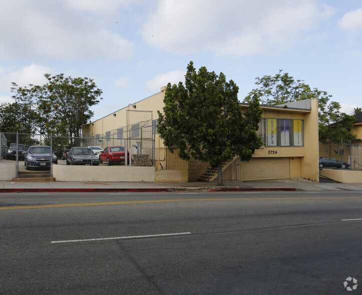 Primary Photo Of , Los Angeles Office For Sale