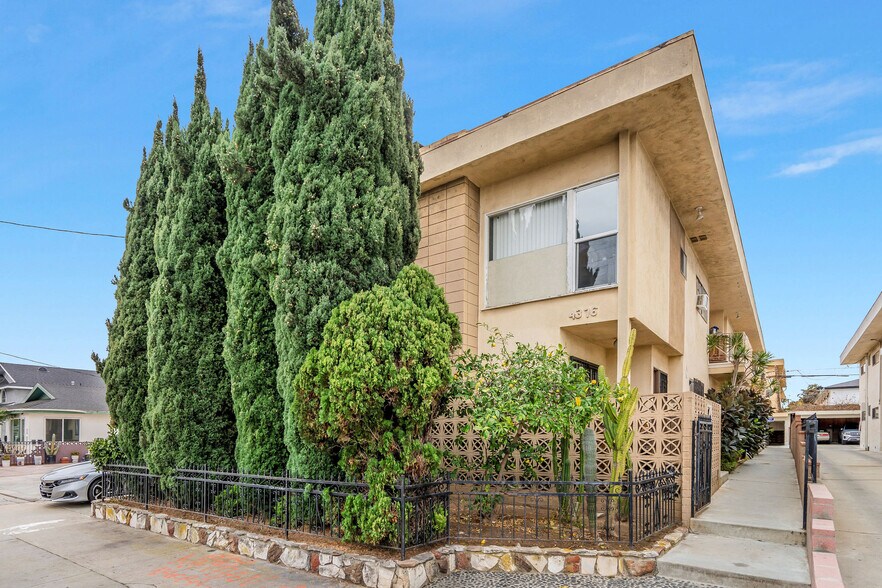 More Photos Of 4376 W 134th St, Hawthorne Apartments For Sale