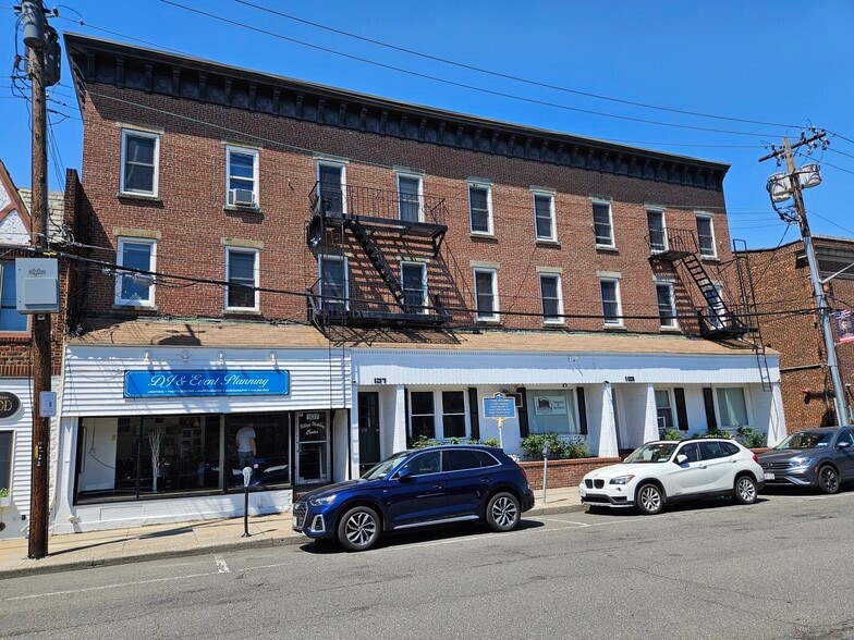 More Photos Of 103-107 S Tyson Ave, Floral Park Apartments For Sale