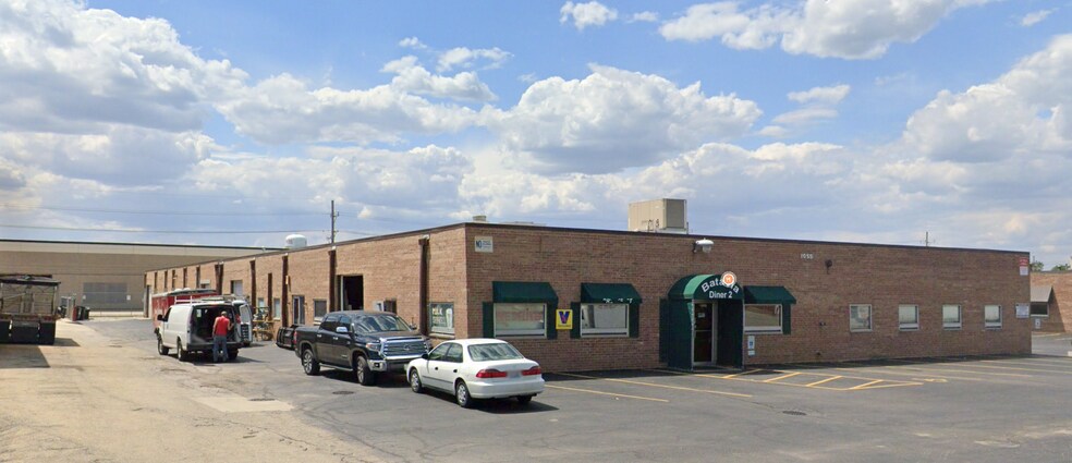More Photos Of 1055 Paramount Pky, Batavia Warehouse For Sale