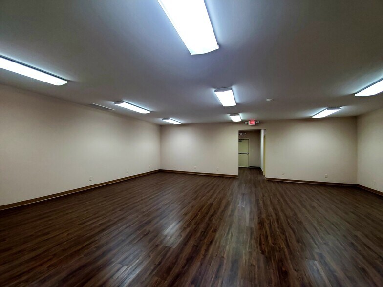 More Photos Of 7376 Business Center Dr, Avon Office For Sale