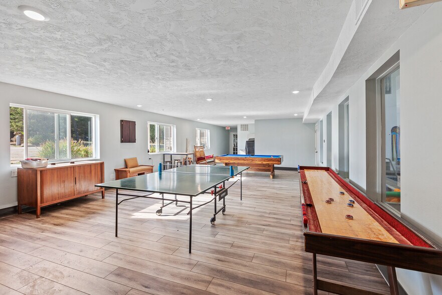 More Photos Of 30400 S Sunray Trl, Worley Lodge Meeting Hall For Sale