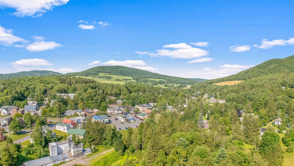 More Photos Of 56 Main St, Stamford Hotel For Sale