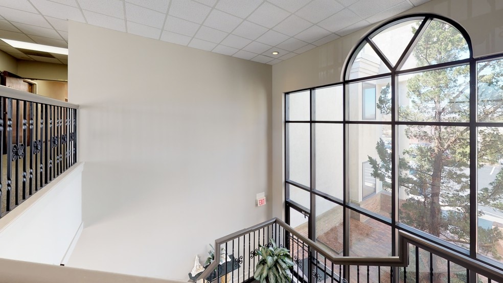 More Photos Of 2101 N Sardis Rd, Charlotte Office For Sale